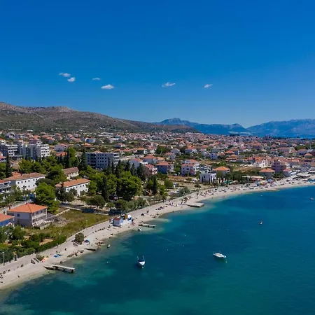 Mar Deluxe Apartments Trogir Exterior photo