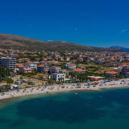 Mar Deluxe Apartments Trogir Exterior photo